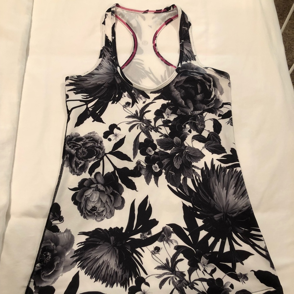 LULULEMON tank top
